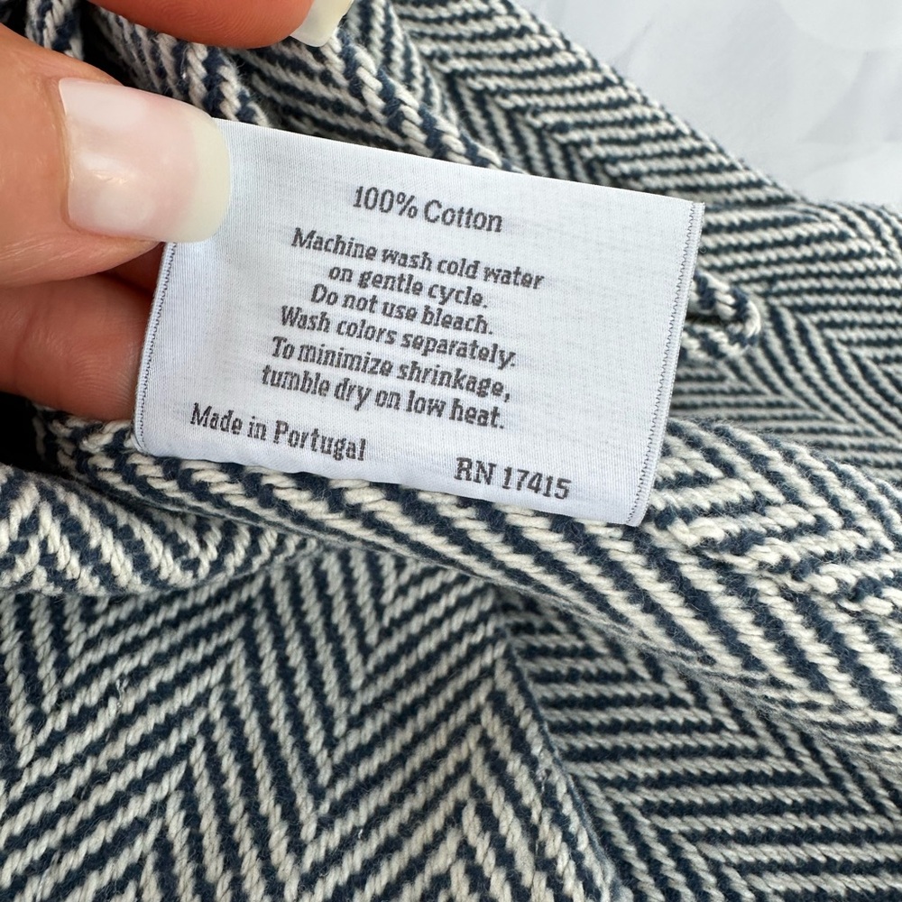 SFERRA CELINE cotton throw blanket Navy Cream herringbone 51 x 71 NEW No Tags - Picture 4 of 4